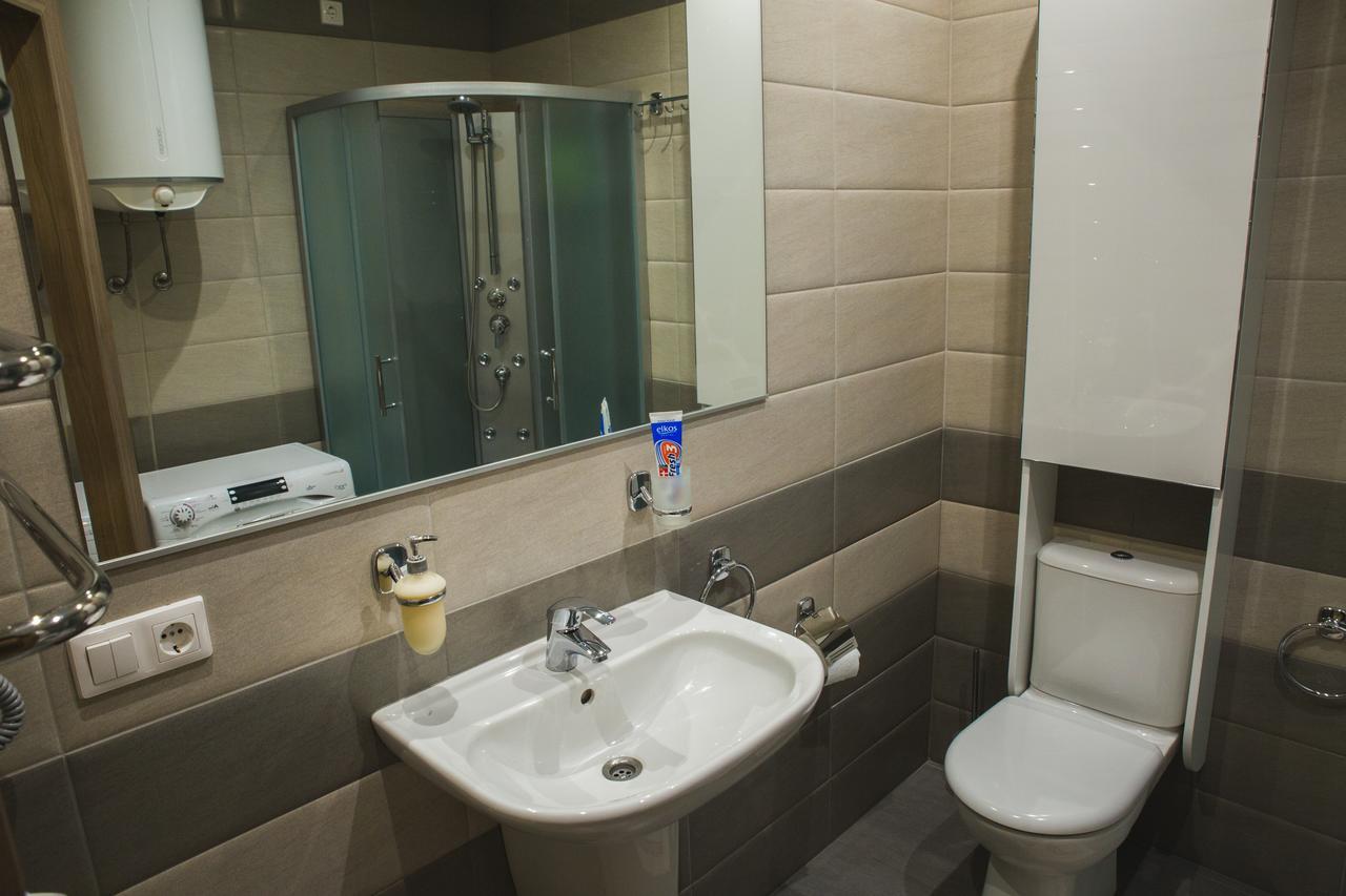 Apartments "Pleasure" Kiev Esterno foto